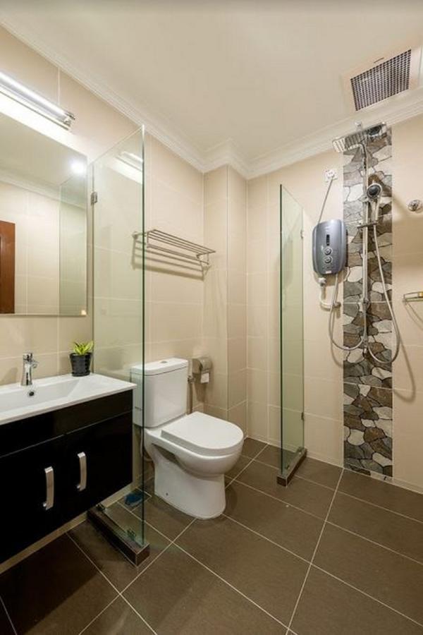 Lanai Casuarina Cempaka Sari Hotel Parit Екстериор снимка